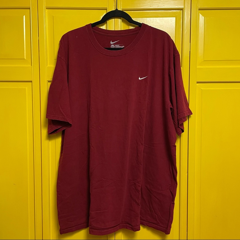 nike tshirt